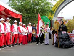 Dandim 0101/Kota Banda Aceh Hadiri Pelepasan Peserta Pawai Budaya HUT ke-79 RI