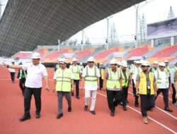 Penjabat Sekda Aceh Bersama Deputi Kemenko PMK Tinjau Pembangunan Venue PON XXI