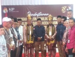 Balon Perseorangan Cek Zainal-Mulia Rahman Pendaftar Pertama ke KIP Banda Aceh