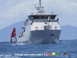 Wakil Kepala Staf TNI-AL Lepas Perlombaan Layar PON XXI/2024 di Perairan Ulee Lheue