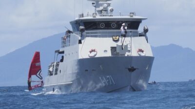 Wakil Kepala Staf TNI-AL Lepas Perlombaan Layar PON XXI/2024 di Perairan Ulee Lheue