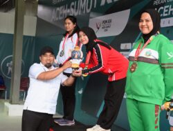 Pj Bupati Muhammad Iswanto Kalungkan Medali Cabor Menembak PON XXI