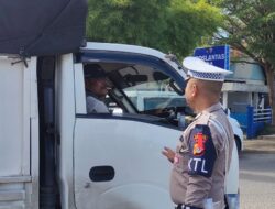 Ciptakan Kesadaran Masyarakat, Satlantas Polres Lhokseumawe Tindak Pelanggar Berlalu Lintas