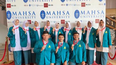 Siswa SMAN 1 Banda Aceh Dulang Satu Emas dan Tiga Perak di Kompetisi Internasional