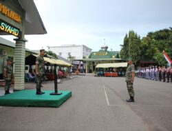 Meriahkan HUT ke 79 TNI, Dandim 0101/KBA Pimpin Apel Pembukaan Lomba PBB Antar Pelajar