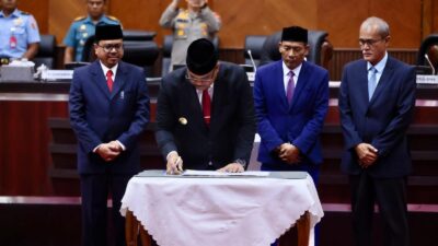 Sampaikan Pendapat Akhir, Pj Gubernur Safrizal Apresiasi DPRA