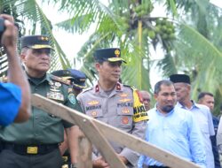 Pj Bupati Aceh Besar Hadiri Upacara Karya Bakti Memperingati HUT ke-79 TNI