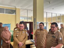 Pj Bupati Aceh Barat Tinjau Fasilitas Pelayanan Kepegawaian di BKPSDM