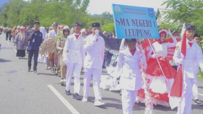Peringati Hardikda ke-65, Forkopimcam dan Mahasiswa Leupung Gelar Karnaval dan Aneka Lomba