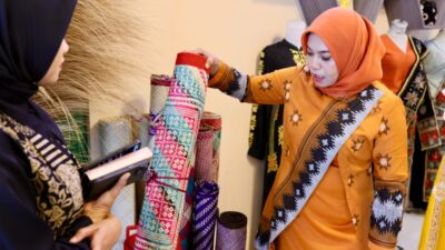 Pj Ketua Dekranasda Safriati: Dinas Terkait Jembatan Pemasaran dan Pembinaan UMKM
