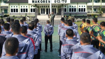 Apel Gabungan Makorem 012/TU, Danrem 012/TU Ajak Prajurit Tingkatkan Kebersihan dan Kedisiplinan