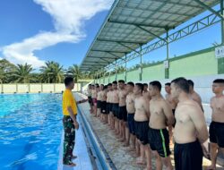 Mengasah Ketangkasan, Prajurit Korem 012/TU Ikuti Tes Renang Dasar