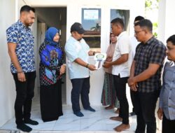 Pj Bupati Iswanto Serahkan Rumah Bantuan Siap Huni di Gampong Cot Jambo