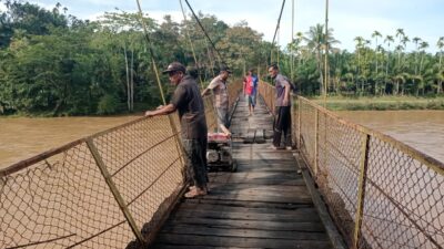 PUPR Aceh Barat Segera Perbaiki Jembatan Gantung Kajeung-Drien Sibak