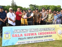 Buka Turnamen Gala Siswa 2024 Tingkat SMP di Peukan Bada, Ini Permintaan Pj Bupati Iswanto