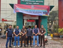 Penyidik Polda Aceh Serahkan Pelaku dan Barang Bukti Tambang Ilegal ke Jaksa