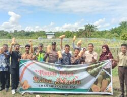 SMKN Sultan Daulat Panen Raya Labu Madu, Ini Kata Kadisdik Aceh 