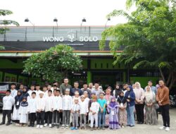 PT PEMA Ajak 50 Anak Yatim Belanja dan Makan Bersama