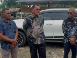 Kunjungi Dua Desa Tertinggal, Pj Bupati Pijay Bahas Solusi Infrastruktur dan Pelayanan Dasar