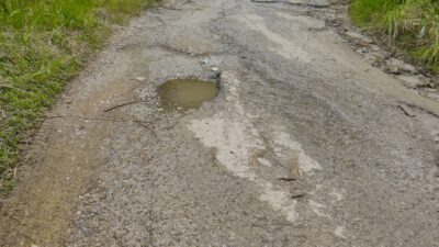 Jalan Lintas Menuju Kampung Agusen Gayo Lues Rusak Parah