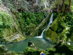 Akhir Pekan dan Libur Panjang, Kunjungan Wisatawan ke Air Terjun Pria Laot Meningkat