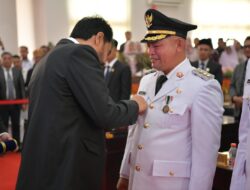 Mualem Ajak Ayah Wa dan Tarmizi Bersinergi Majukan Aceh Utara