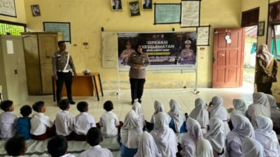 Personel Sat Lantas Polres Nagan Raya Laksanakan Kegiatan Polisi Sahabat Anak