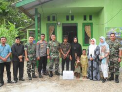 Danrem 012/TU Tinjau Hasil Pembangunan RTLH dan Berikan Bantuan Sembako