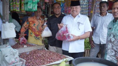 Pastikan Ketersediaan Bahan Pokok Selama Ramadan, Bupati TRK Sidak Pasar Tradisional Simpang Peut