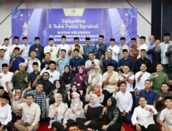 Plt Sekda Aceh Hadiri Buka Puasa Bersama dan Santunan Anak Yatim IKAPTK Aceh