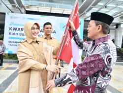 Diiringi Takbir, Wali Kota Illiza Lepas Kafilah MTR Kwarcab Banda Aceh 