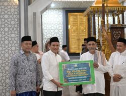 Pimpin Safari Ramadan di Kabupaten Pidie, Wagub Aceh Serahkan Bantuan uang tunai Rp 25 Juta