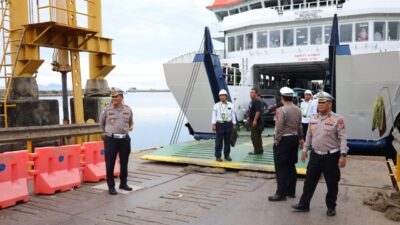 Polisi Pastikan Penyeberangan Penumpang di Pelabuhan Ulee Lheue Aman dan Lancar