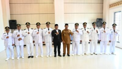 Lantik 10 Camat di Aceh Besar, Bupati Syech Muharram: Bangun Hubungan Harmonis dengan Masyarakat