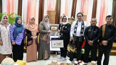Universitas Sains Malaysia Kunjungi Dekranasda Aceh Besar