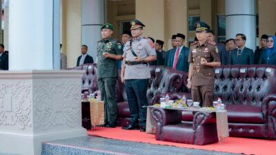 Kapolres Nagan Raya Hadiri Upacara Peringatan Hari Otonomi Daerah ke-29 di Halaman Kantor Bupati