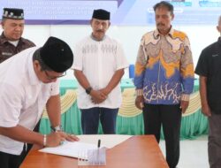 Kunjungi SMAN 1 Seulimeum, Plt Sekda Bahrul Jamil Ajak Siswa Tingkatkan Semangat Belajar