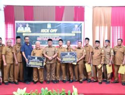 Bupati Syech Muharram Penuhi Janji, Keuchik di Aceh Besar Mulai Terima Gaji Setiap Bulan