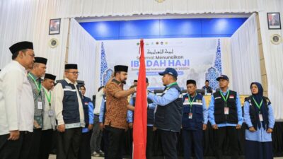 Bupati Aceh Timur Lepas Jemaah Haji Aceh Kloter Dua, Enam Butuh Penanganan Khusus