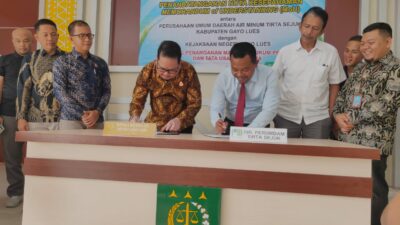 Perumdam Tirta Sejuk Tandatangani MoU dengan Kejari Gayo Lues
