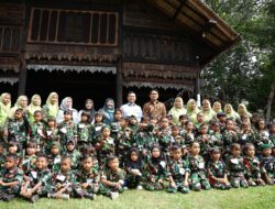 Walikota Langsa Buka Lomba Mewarnai Gambar