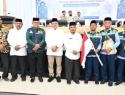 Lepas CJH Aceh Kloter 11, Plh Sekda Aceh Besar: Jaga Kekompakan dan Kesehatan Selama di Tanah Suci