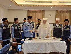 Wagub Aceh Hadiri Pembagian Dana Wakaf Habib Bugak di Makkah