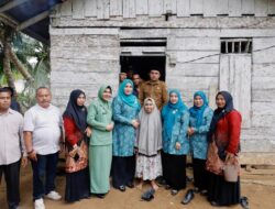 Ketua TP PKK Aceh Jemput Bola Data Warga Miskin di Aceh Selatan