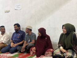 Gubernur Mualem Takziah ke Rumah Duka Alm Ayah Haji Keutapang-Nisam