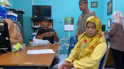 Pemerintah Gampong Kuta Ateuh Salurkan Subsidi Listrik