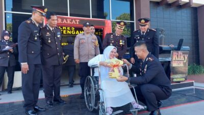 Senyum Bahagia , Rosmaini di Hari Bhayangkara, Dapat Rumah Impian dari Kapolres Aceh Tengah