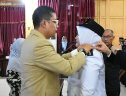 Walikota Langsa Lantik Camat Langsa Kota serta Kukuhkan 71 Pejabat Eselon III dan IV