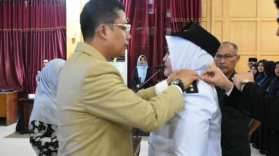 Walikota Langsa Lantik Camat Langsa Kota serta Kukuhkan 71 Pejabat Eselon III dan IV