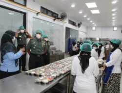 Dandim 0101/KBA Tinjau Dapur Sehat, Dukung Penuh Program Makan Bergizi Gratis